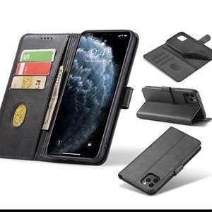 Never used faux leather 11 pro iPhone wallet case.